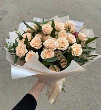 Букет Кремовые розы Латте в Мантурово